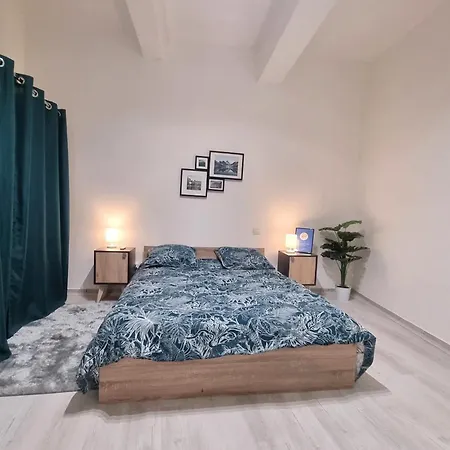 Apartment Beautiful Cozy In The Heart Of *